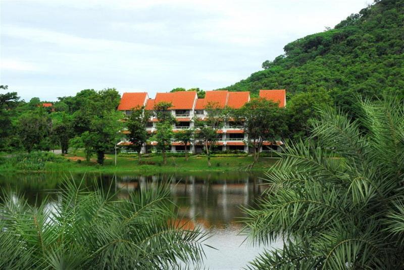 Panorama And Golf Country Club Nakhonratchasima Exteriér fotografie